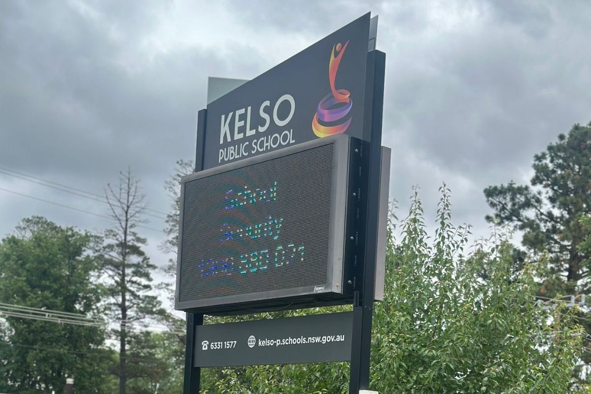 LED sign low resolution